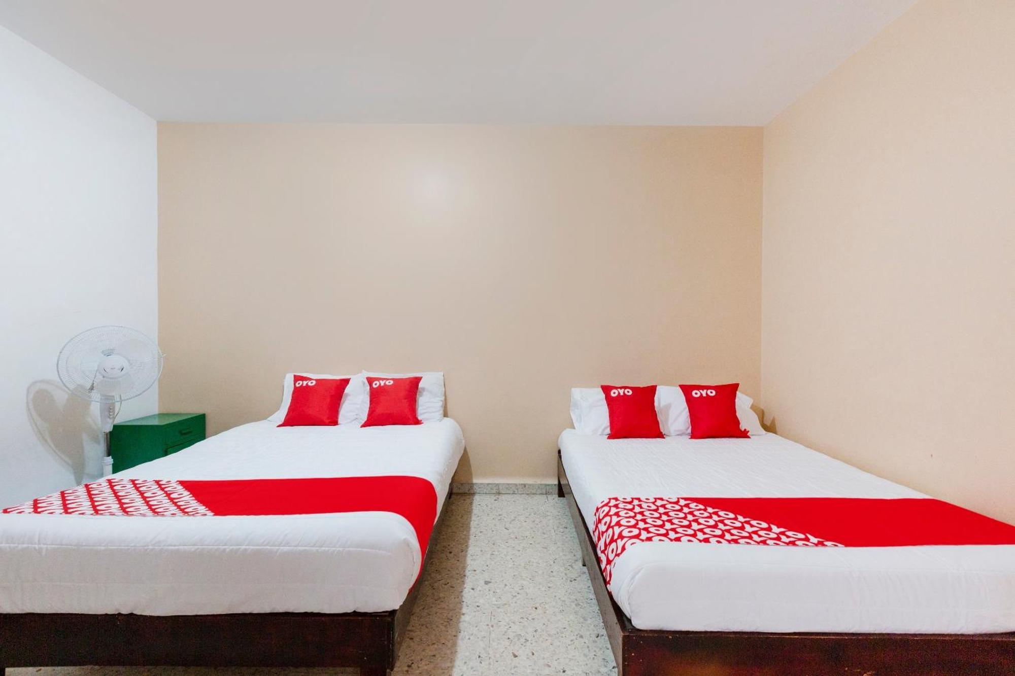 Oyo Hotel Emperador, Oaxaca ภายนอก รูปภาพ