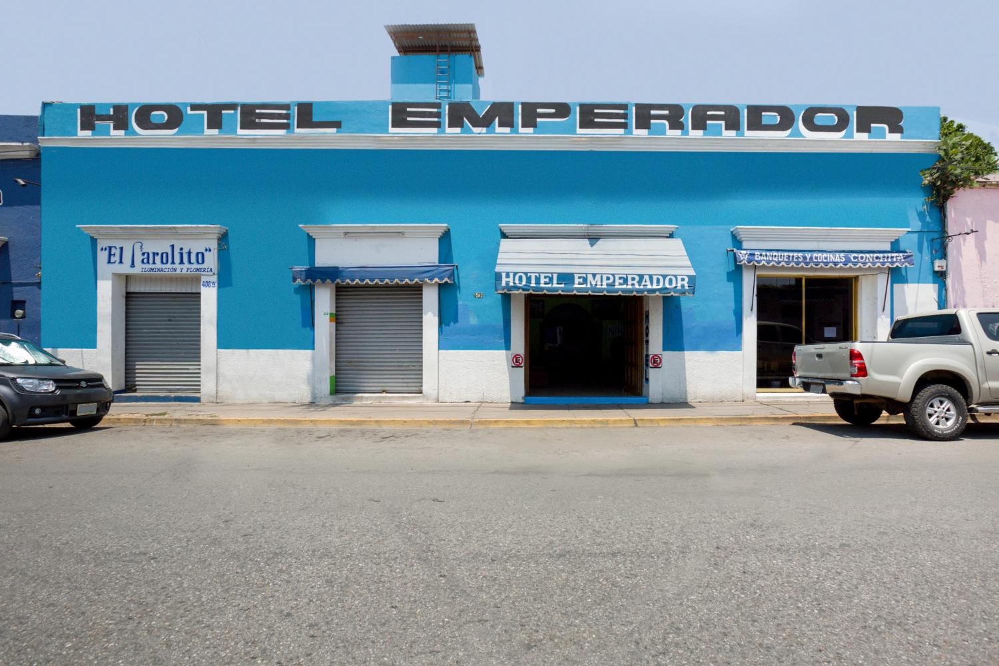 Oyo Hotel Emperador, Oaxaca ภายนอก รูปภาพ
