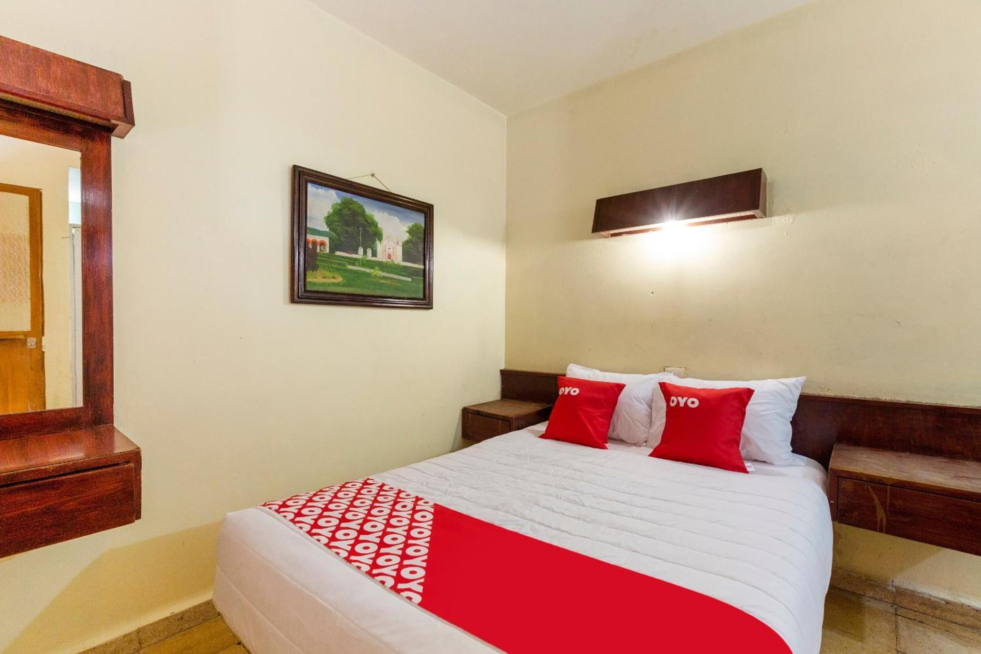 Oyo Hotel Emperador, Oaxaca ภายนอก รูปภาพ