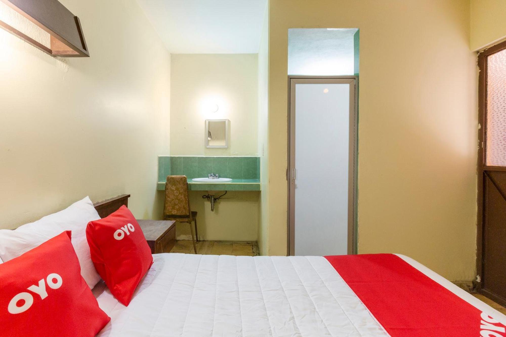 Oyo Hotel Emperador, Oaxaca ภายนอก รูปภาพ